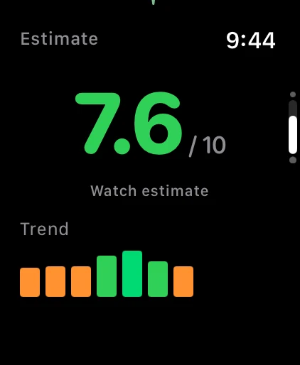 Watch app Estimate screen: an autonomy estimate computed on the watch, with a seven-day trend